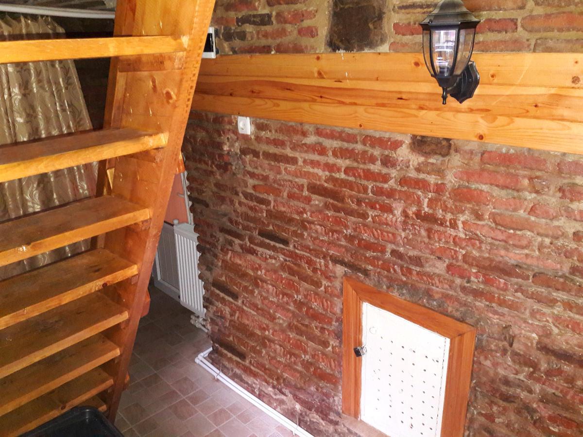 Gulo'S Home Tbiliszi Kültér fotó